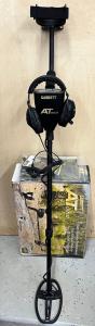 Garrett AT Gold Metal Detector with 5x8 Coil