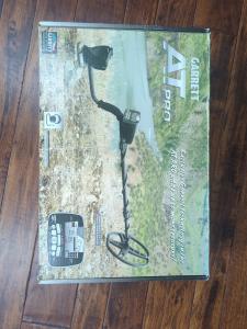 Garrett AT Pro Pinpointer Metal Detector - Black