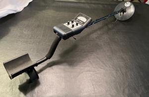 Bounty Hunter Tracker II Metal Detector with 7" Coil