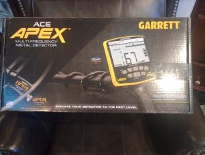 Garrett Ace Apex Multi-Frequency Pin Pointer Detector