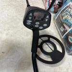Bounty Hunter Discovery 3300 Metal Detector