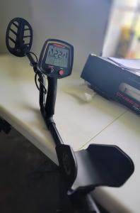 Fisher F75 Special Edition Metal Detector Black