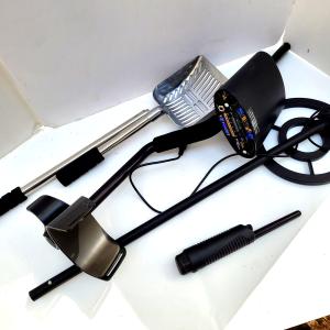 Bounty Hunter Quick Draw II Metal Detector with Pinpointer