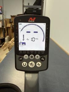 Minelab Equinox 800 Waterproof Metal Detector Set