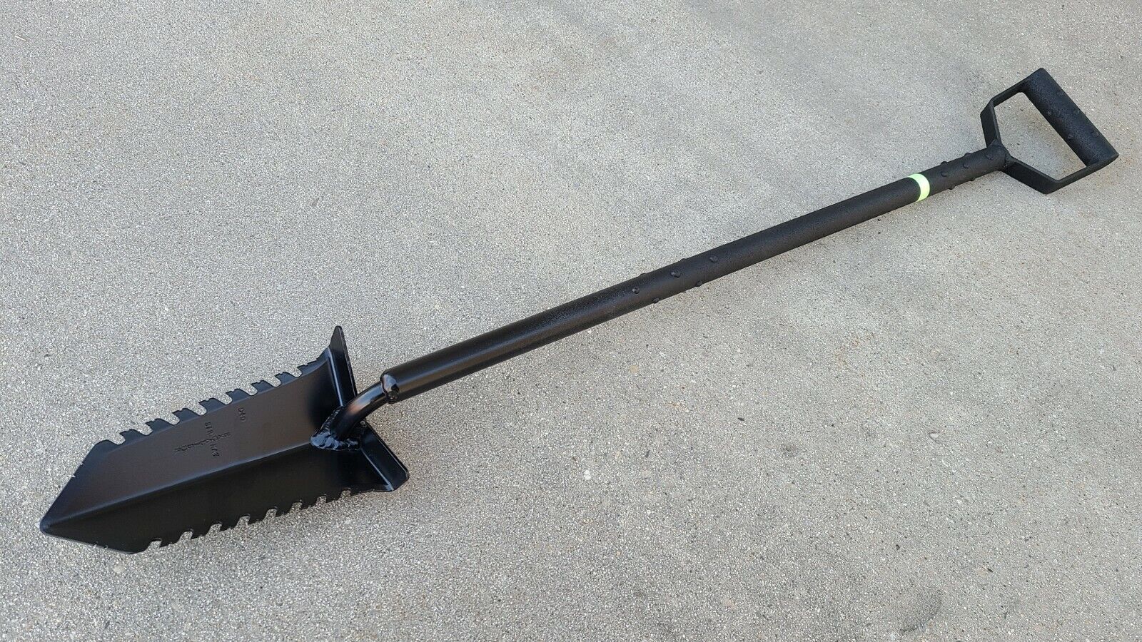 Excalibur Digging Tool with Serrated Edges Sir Kay