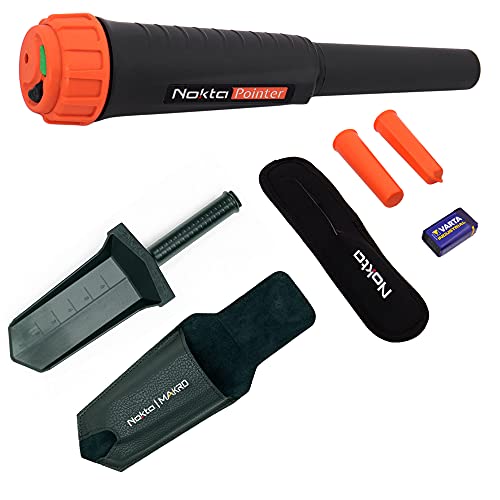 Nokta Makro Waterproof Pinpointer Metal Detector with Digger