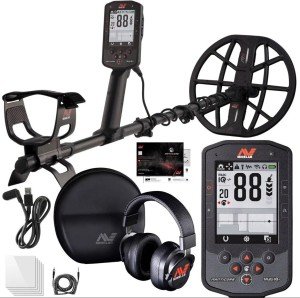 MINELAB MANTICORE High-Power Waterproof Metal Detector (11" Double-D Coil)
