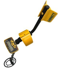 Garrett Ace 250 Metal Detector for Ground Searches