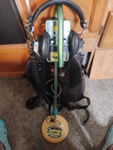 Garrett Groundhog Metal Detector with Co-Planar Coil