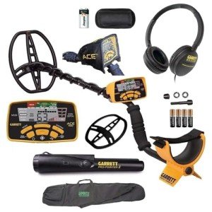 Garrett ACE 400 Metal Detector with Waterproof Coil