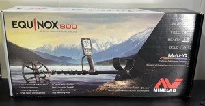 Minelab Equinox 800 Multi-Purpose Metal Detector