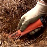 Garrett AT Waterproof Pinpointer with Holster & Digger Bag