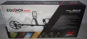 Minelab EQUINOX 900 Multi-IQ Metal Detector