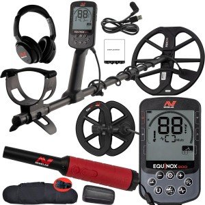 Minelab EQUINOX 900 Multi-IQ Metal Detector Bundle