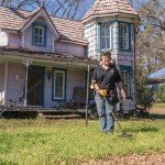 Garrett ACE 400 Metal Detector Bundle with Accessories