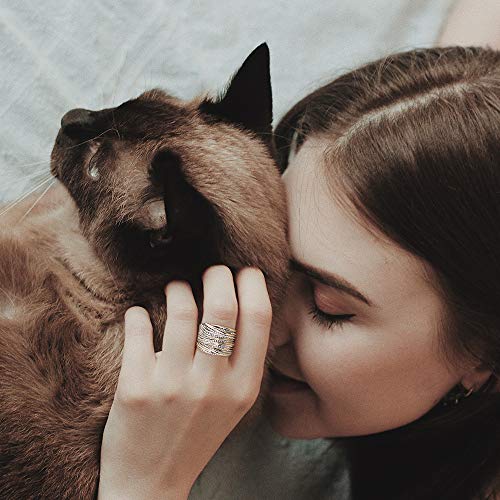 Mytys Intertwined Crossover Statement Ring - Chunky Fashion