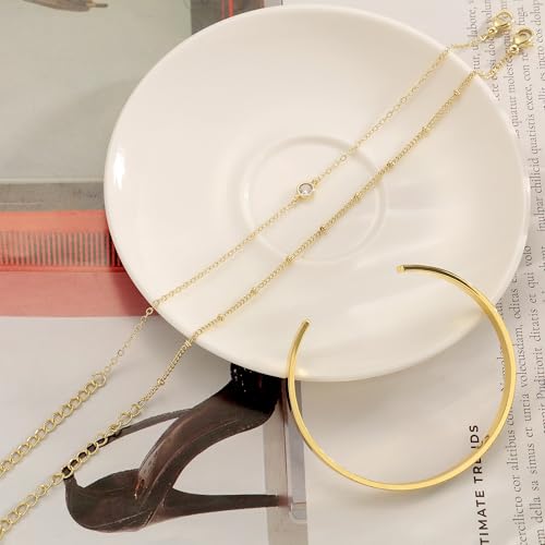 Moodear Gold Plated Dainty Beaded Bracelet Stack