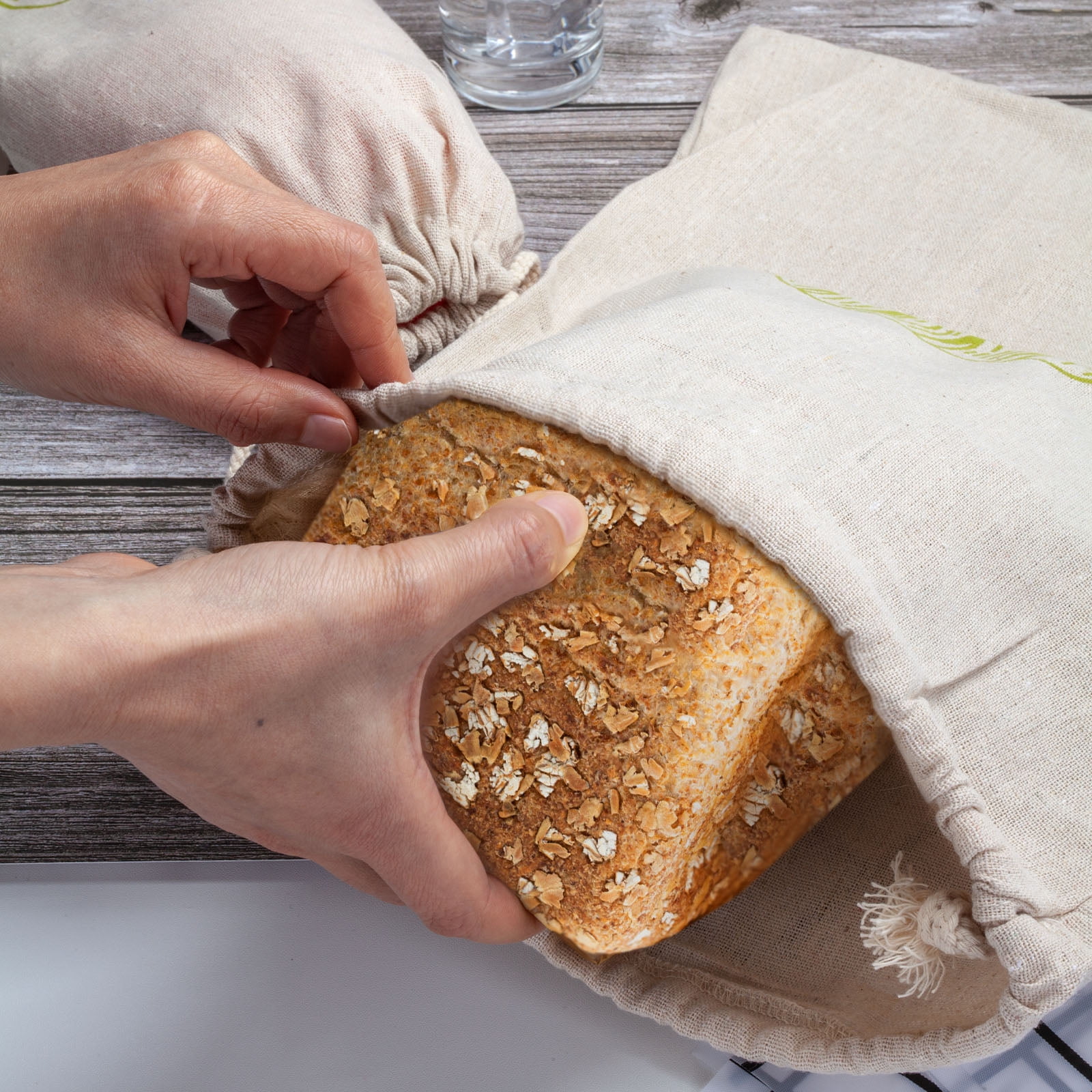Linen Bread Bags with Tie, Pack of 4