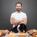 Versatile Manual Bread Slicer with Adjustable Width