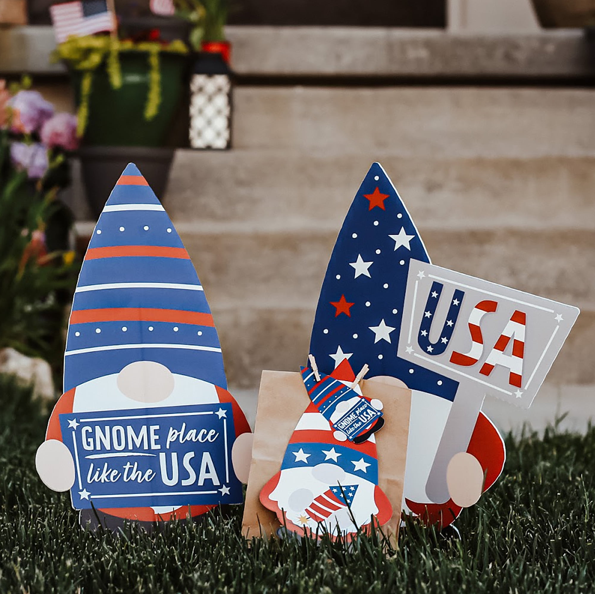 Patriotic Gnome Party Yard Decorations - 10 Pieces