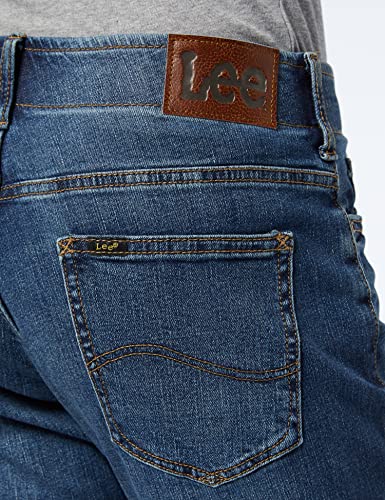 Lee Men's Extreme Motion Straight Jeans, Blue Maddox, 34W / 32L