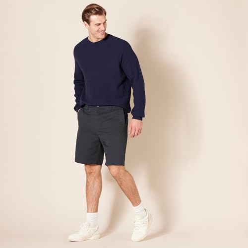 Amazon Essentials Men's Classic-Fit 9" Short, Blue, 36W