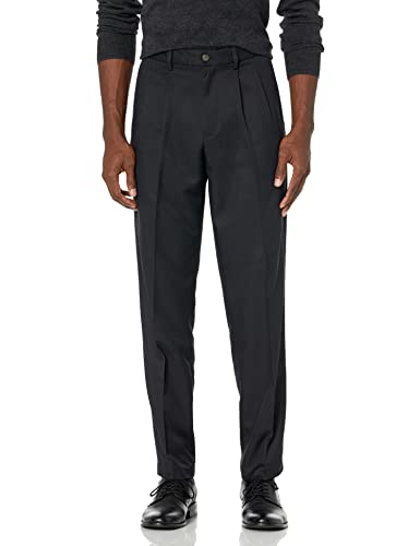 Amazon Essentials Men's Classic-Fit Expandable-Waist Pleated Dress Trousers, Black, 38W / 32L