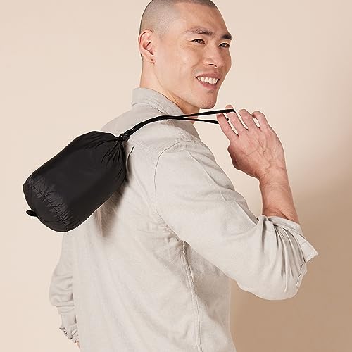 Amazon Essentials Men's Lightweight Water-Resistant Packable Hooded Puffer Jacket, Black, S