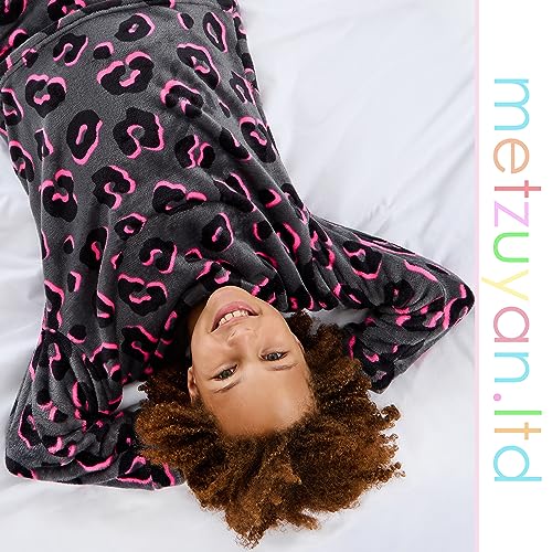 Metzuyan WS-AW23 Kids Girls Neon Leopard Long Sleeved Lounge Set Plush Fleece Warm Pyjama Set Grey 11-12 Years