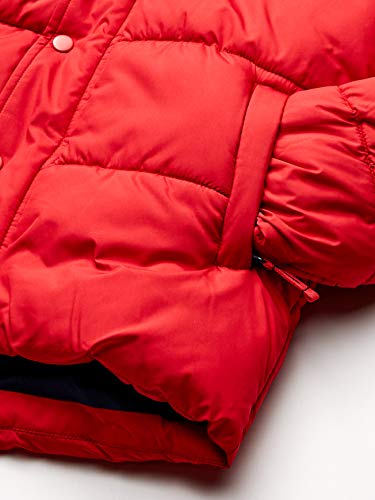 Amazon Essentials Boys' Heavyweight Hooded Puffer Jacket, Navy Red Colour Block, 5 Years