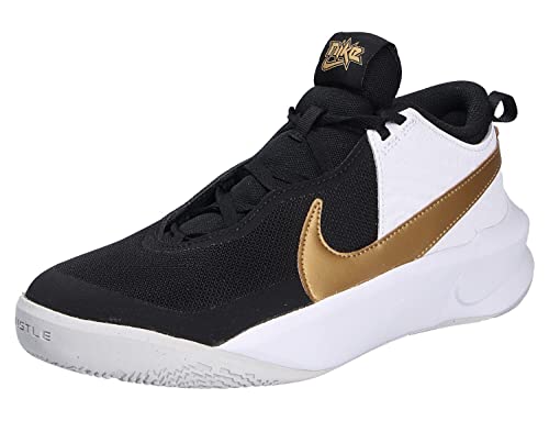 NIKE Unisex Kids Team Hustle D 10 Sneaker, Black Metallic Gold White Phot, 6 UK Child