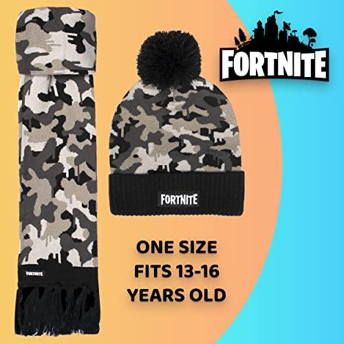 Fortnite Children's Hat & Scarf Set - Grey Woolly Hat & Gloves Camo Design - One Size Fits 12-16 Years - Official Merchandise