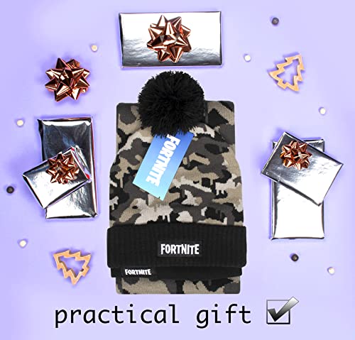 Fortnite Children's Hat & Scarf Set - Grey Woolly Hat & Gloves Camo Design - One Size Fits 12-16 Years - Official Merchandise