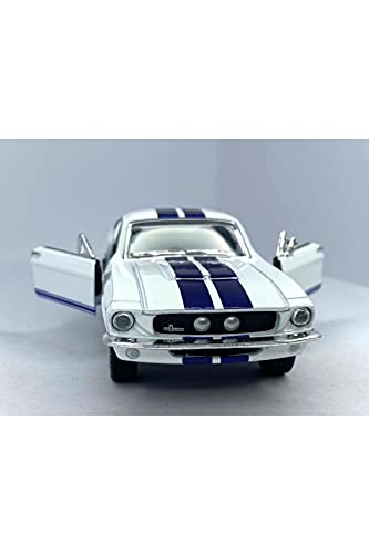 White 1967 Ford Shelby Mustang GT500 1:38 Die Cast