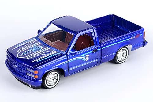Motormax 1992 Chevy 454SS Pickup Lowrider Truck Blue