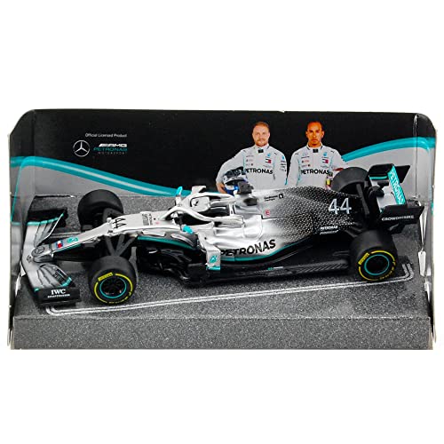 Bburago Mercedes AMG F1 W10 Lewis Hamilton 1/43