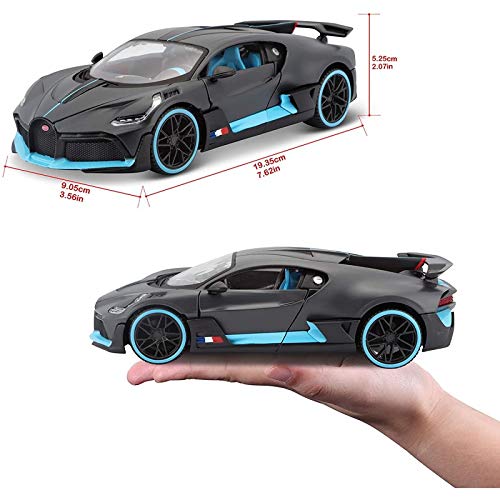 Maisto 1/24 Bugatti Divo Dark Gray Model Car