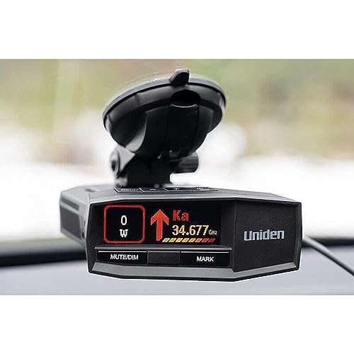 Uniden R8 Long Range Radar/Laser Detector Bundle