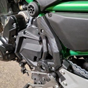 Kawasaki Ninja Z650 Durable Frame Cover Set
