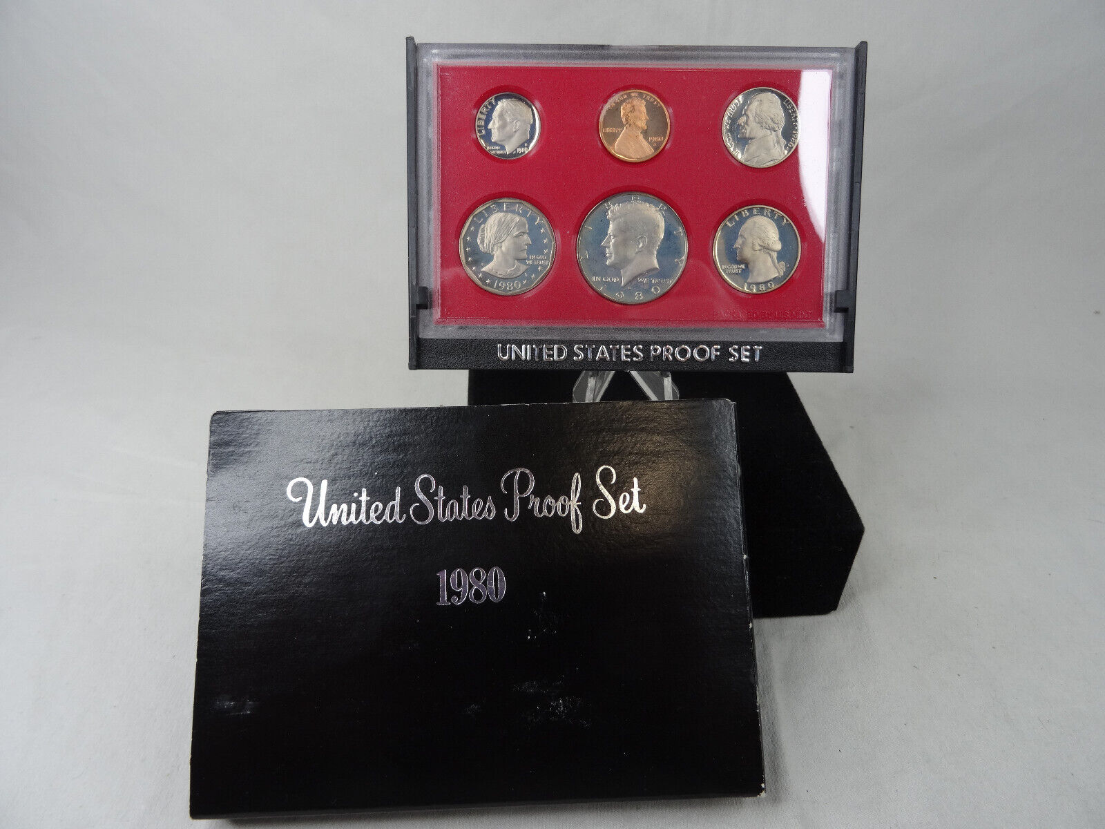 Lot of 10 US Mint Proof Sets 1980-1989