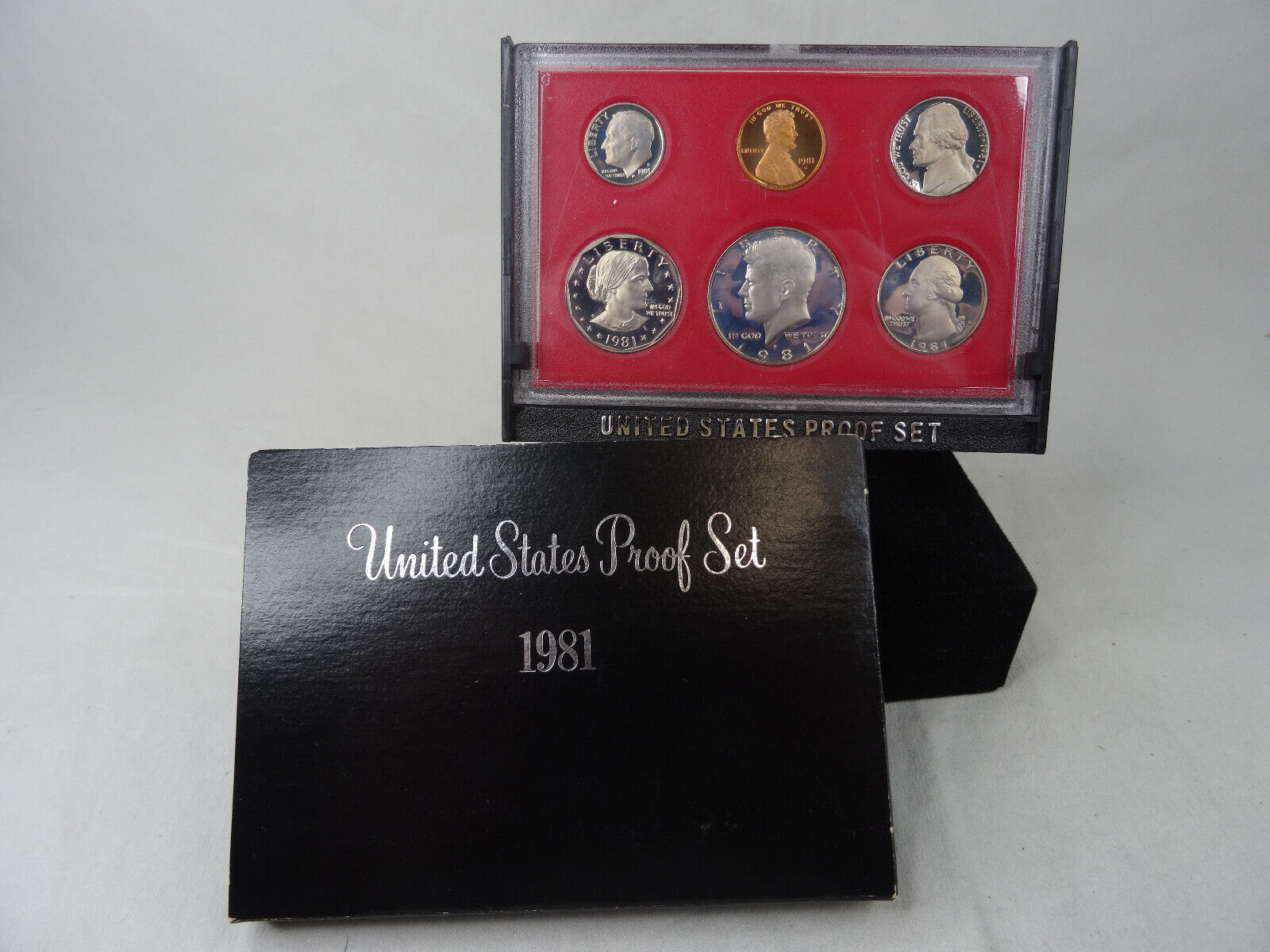 Lot of 10 US Mint Proof Sets 1980-1989