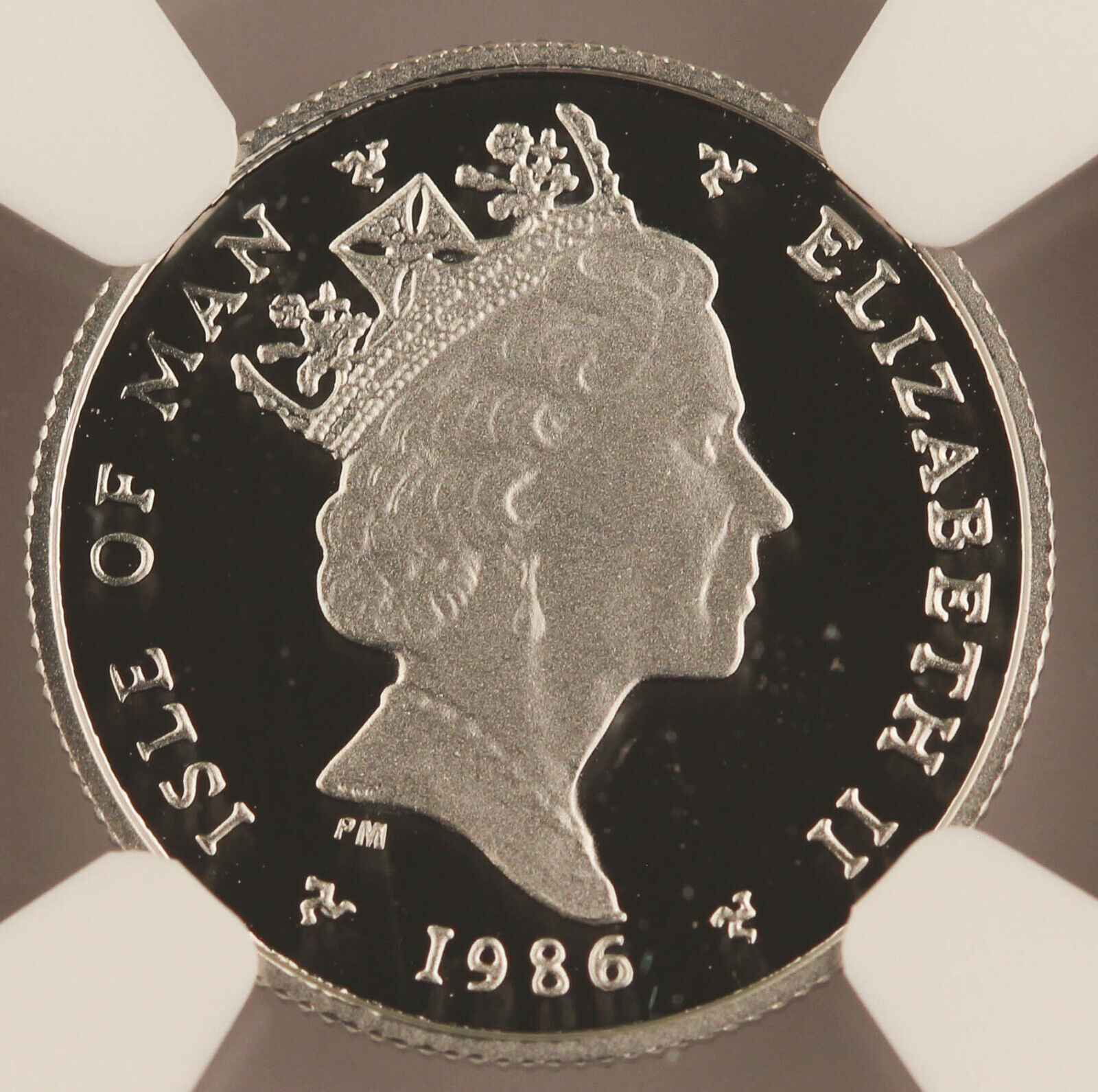 1986 Isle of Man 1/10 Oz Platinum Noble Coin