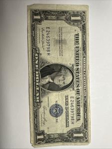 1935 E Series $1 Silver Certificate Blue Seal Bundle