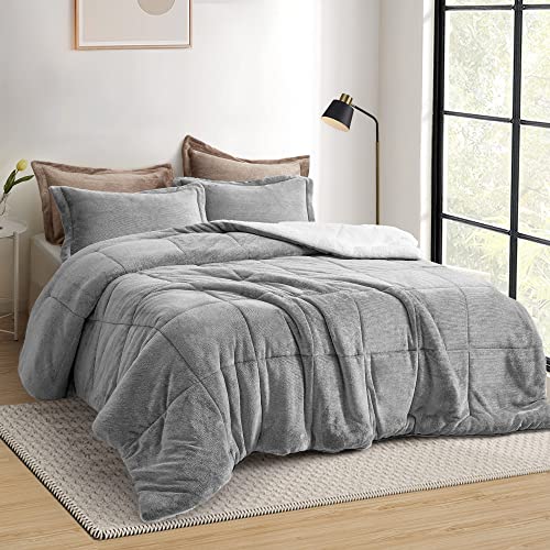 Grey Flannel Queen Bedding Set with Shams
