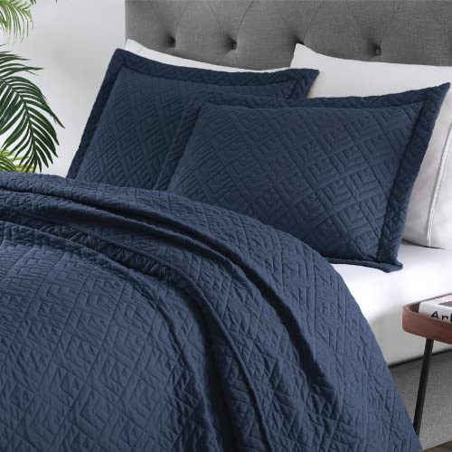 Navy Soft Quilt Set with Shams - Full/Queen Size