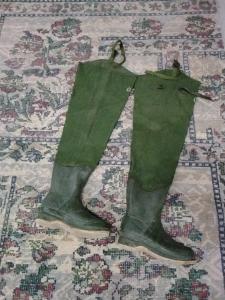 Orvis Size 11 Fishing Waders with Felt Soles