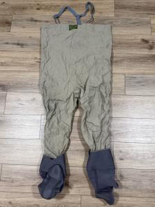 Orvis Men's Chest Waders, Breathable Nylon, Large Short