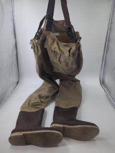 Cabela’s Size 13 Brown Neoprene Chest Waders
