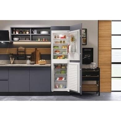 Hotpoint 230L Integrated 50/50 Fridge Freezer