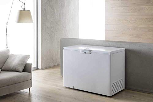 Whirlpool 312L Chest Freezer - 118cm Wide, White